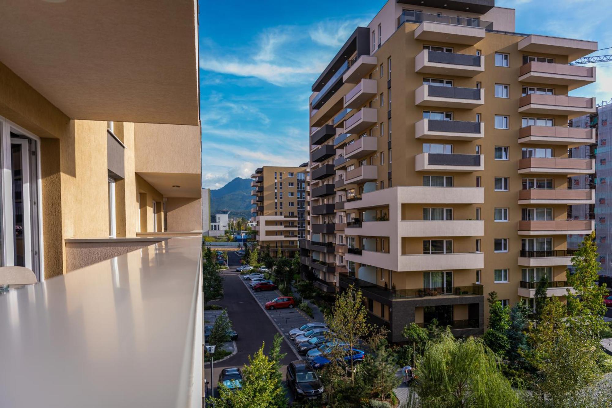 Appartamento Jad - Urban Plaza - Luxury 3 & 2 Braşov