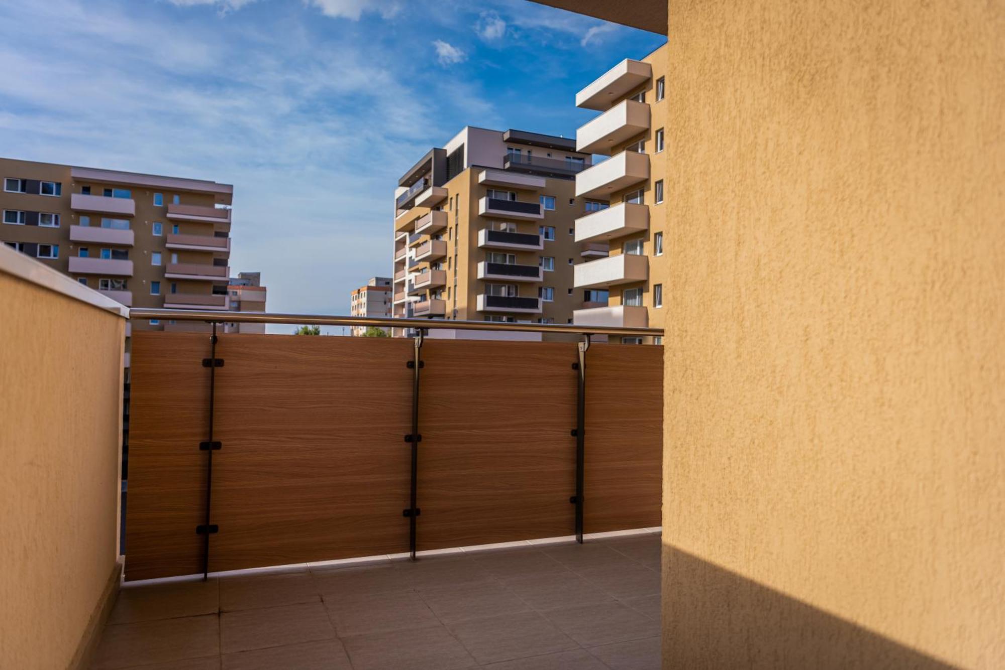 Jad - Urban Plaza - Luxury 3 & 2 Braşov