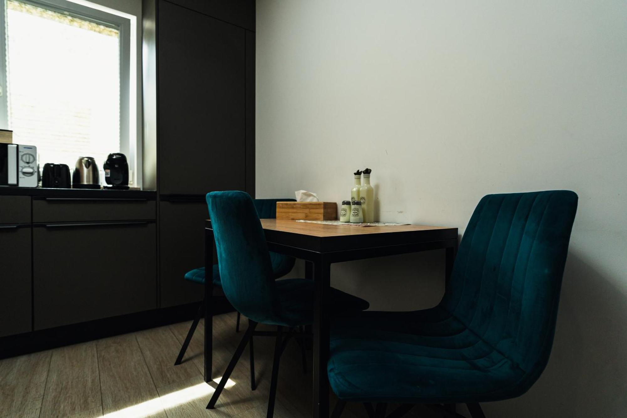 Jad - Urban Plaza - Luxury 3 & 2 * Brasov