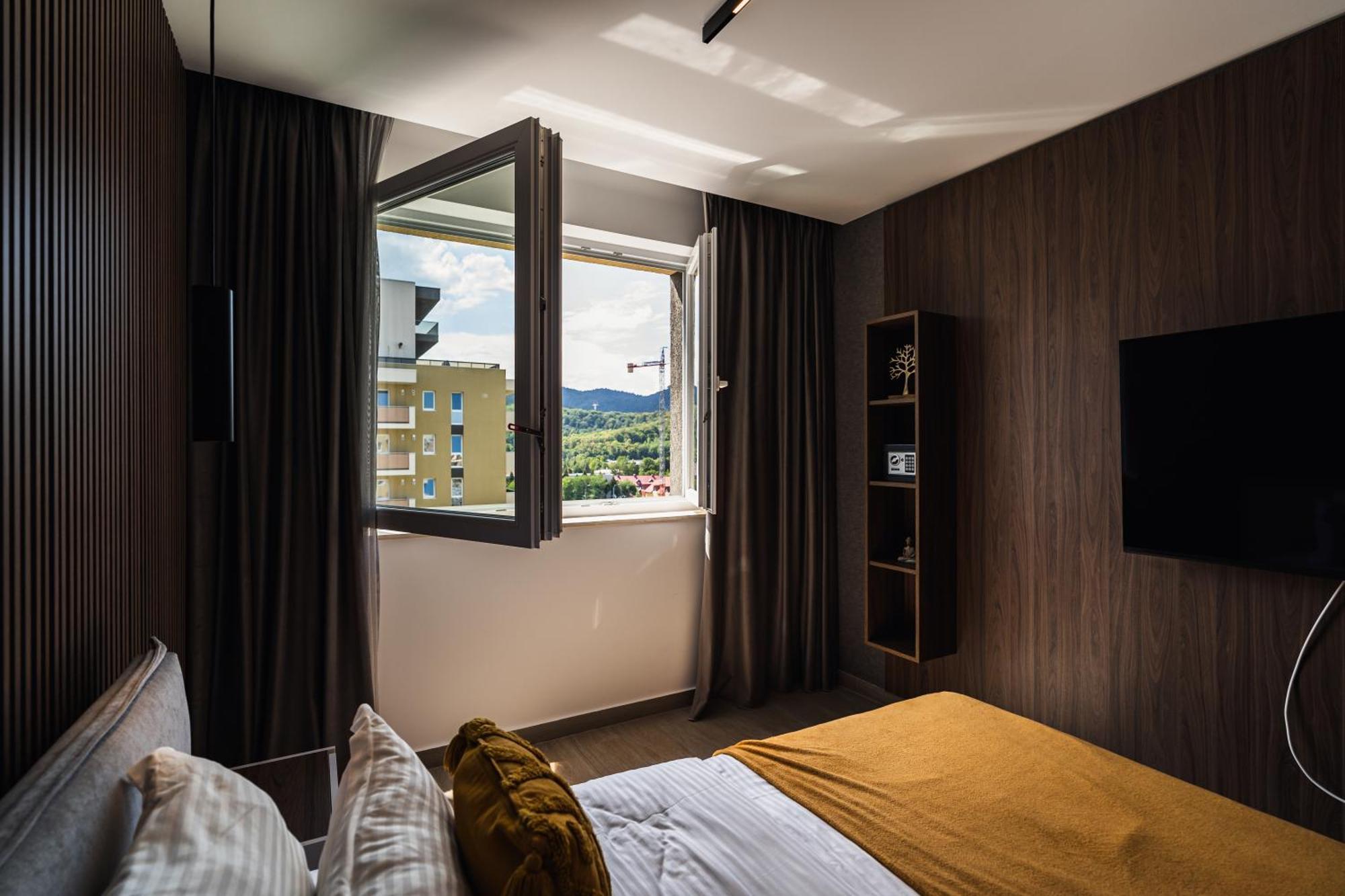 Appartamento Jad - Urban Plaza - Luxury 3 & 2