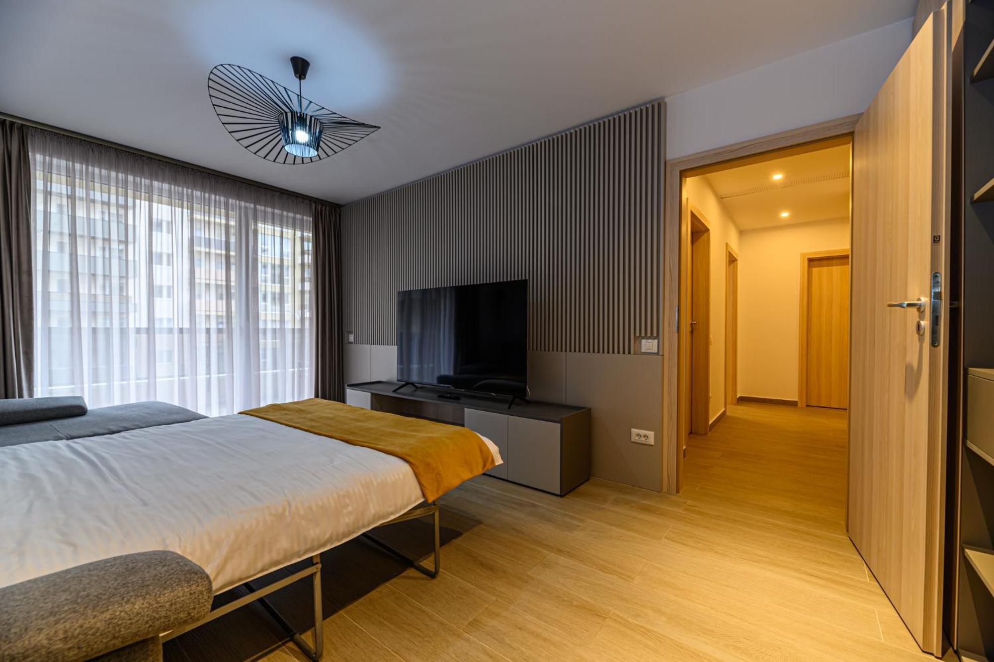 Jad - Urban Plaza - Luxury 3 & 2 Appartamento Braşov